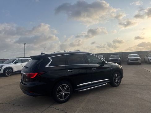 Used 2017 INFINITI QX60 FWD w/ Premium Plus Package image 13