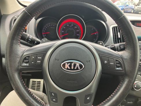 Used 2012 Kia Forte Koup SX FWD image 14