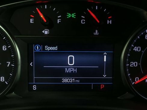 Used 2024 GMC Terrain SLE w/ Driver Convenience Package AWD/4WD image 32