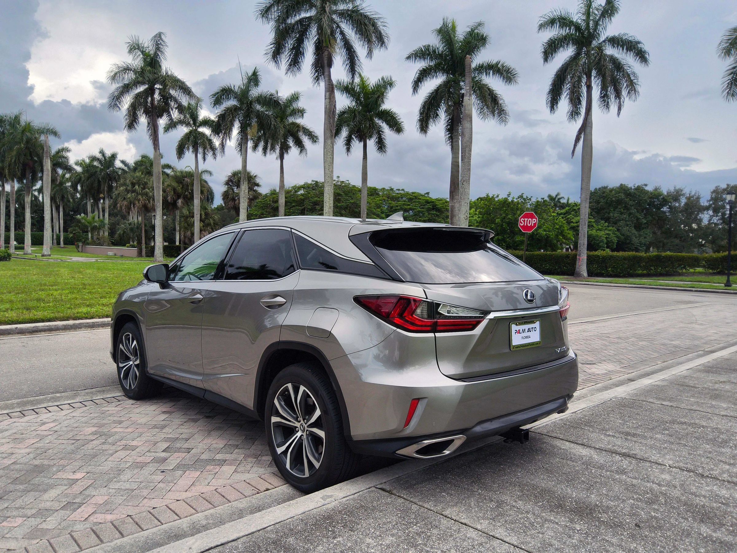Used 2019 Lexus RX 350 AWD w/ Navigation Package image 21