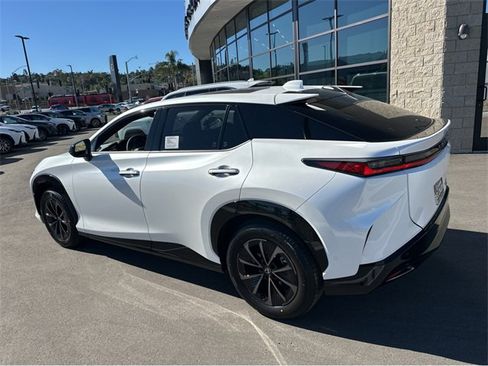 New 2026 Lexus RZ 450e AWD image 4