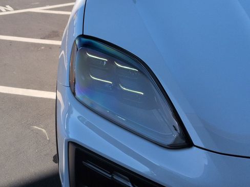 Certified 2025 Porsche Cayenne GTS image 11