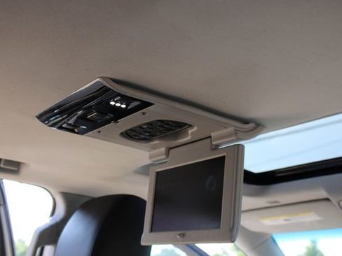 Used 2019 Cadillac Escalade ESV Luxury RWD image 54
