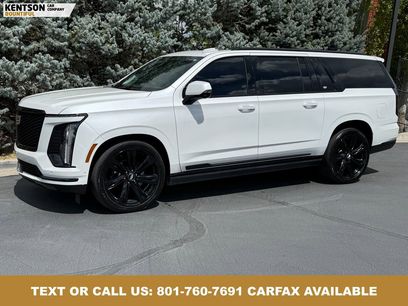 Used 2025 Cadillac Escalade ESV Sport Platinum