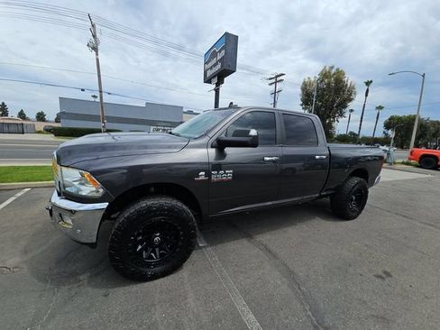 Used 2018 RAM 2500 Big Horn RWD image 1