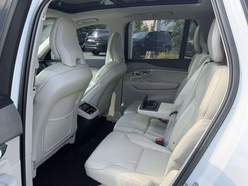 Used 2023 Volvo XC90 B6 Ultimate w/ Protection Package Premier AWD/4WD image 15