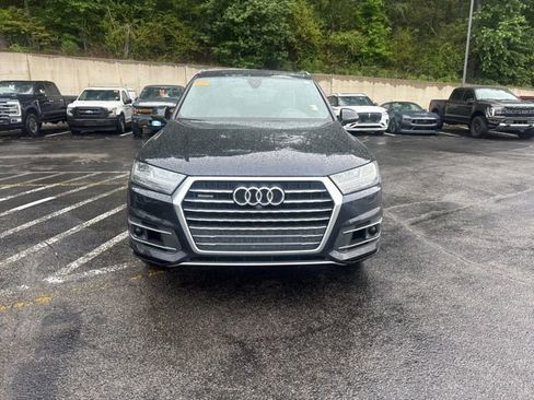 Used 2018 Audi Q7 3.0T Premium Plus w/ Premium Plus Package AWD/4WD image 2