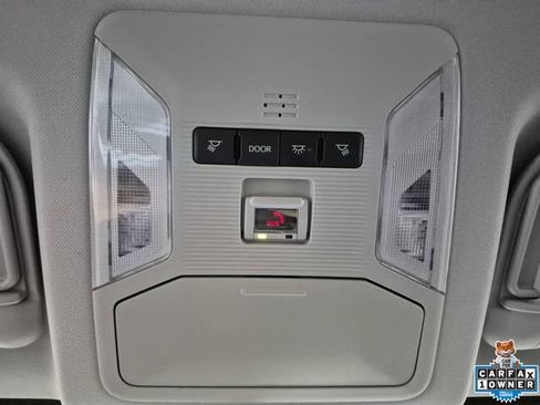 Used 2024 Toyota RAV4 XLE FWD image 23