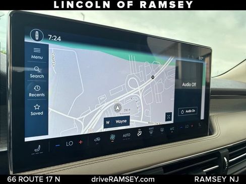 Used 2023 Lincoln Corsair AWD image 19