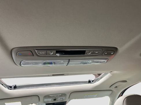 Used 2021 Kia Telluride EX w/ EX Premium Package FWD image 27