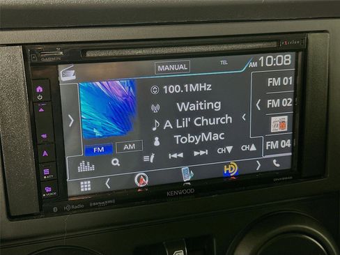 Used 2010 Jeep Wrangler Unlimited Sport image 13