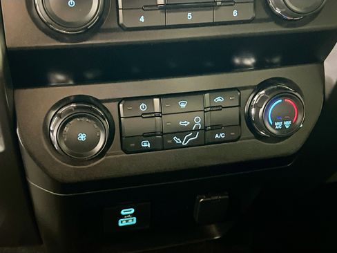 Used 2020 Ford F350 XLT AWD/4WD image 24