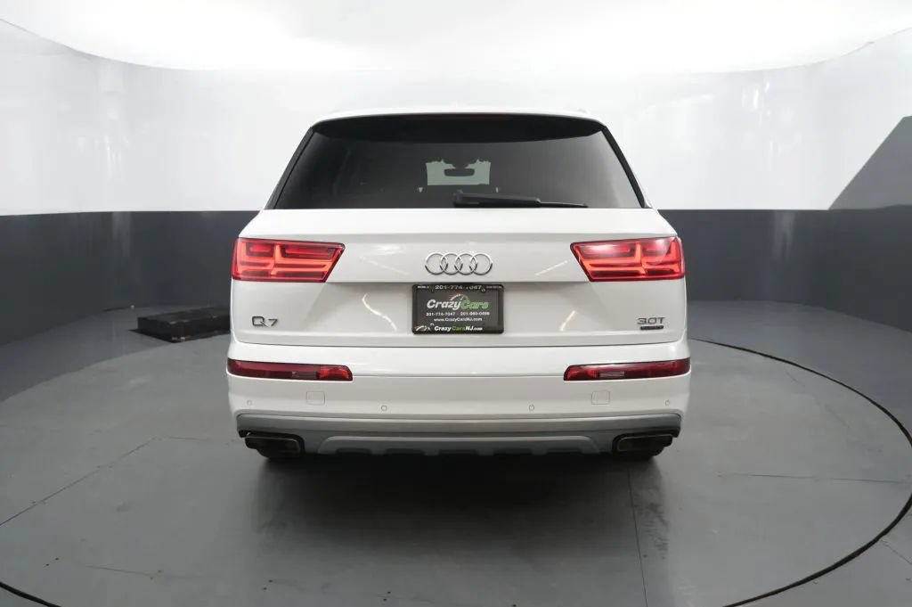 Used 2018 Audi Q7 3.0T Premium Plus w/ Premium Plus Package AWD/4WD image 4