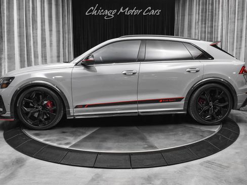 Used 2023 Audi RS Q8 4.0T Quattro Black Optic Exec w/ Black Optic Package image 1