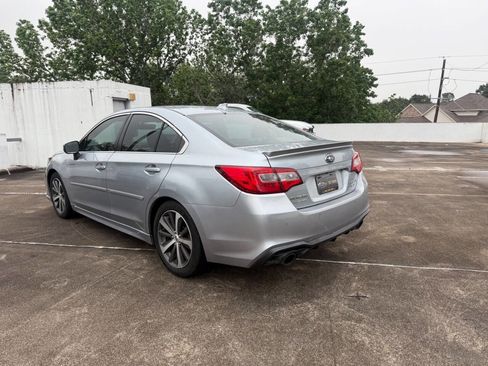 Used 2018 Subaru Legacy 3.6R Limited AWD/4WD image 6