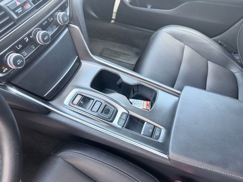 Used 2019 Honda Accord Sport image 11