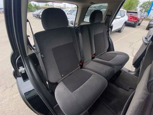 Used 2008 Chevrolet TrailBlazer LT w/ Sun And Sound Package AWD/4WD image 2