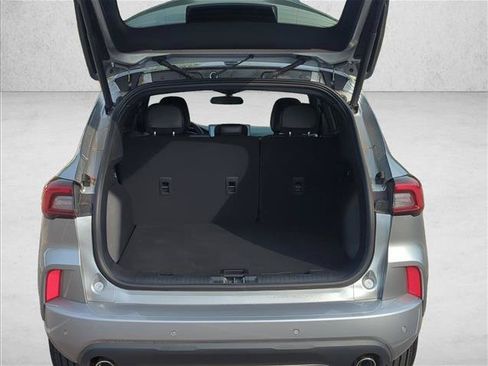 Used 2024 Ford Escape ST-Line w/ Tech Pack #1 FWD image 8
