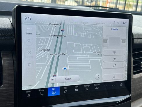 Used 2024 Ford Expedition Limited image 46