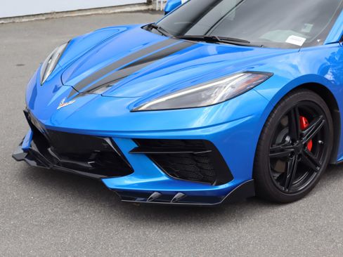 Used 2024 Chevrolet Corvette Stingray Preferred Cpe w/ Stealth Interior Trim Package RWD image 17