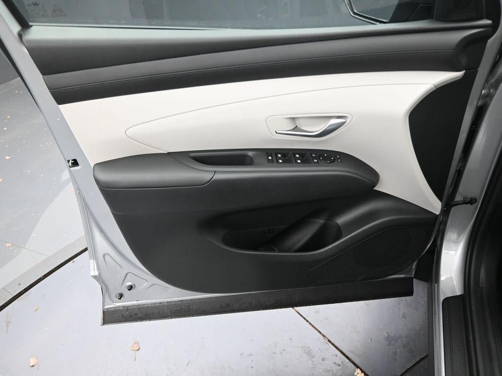 New 2026 Hyundai Tucson SEL FWD image 12