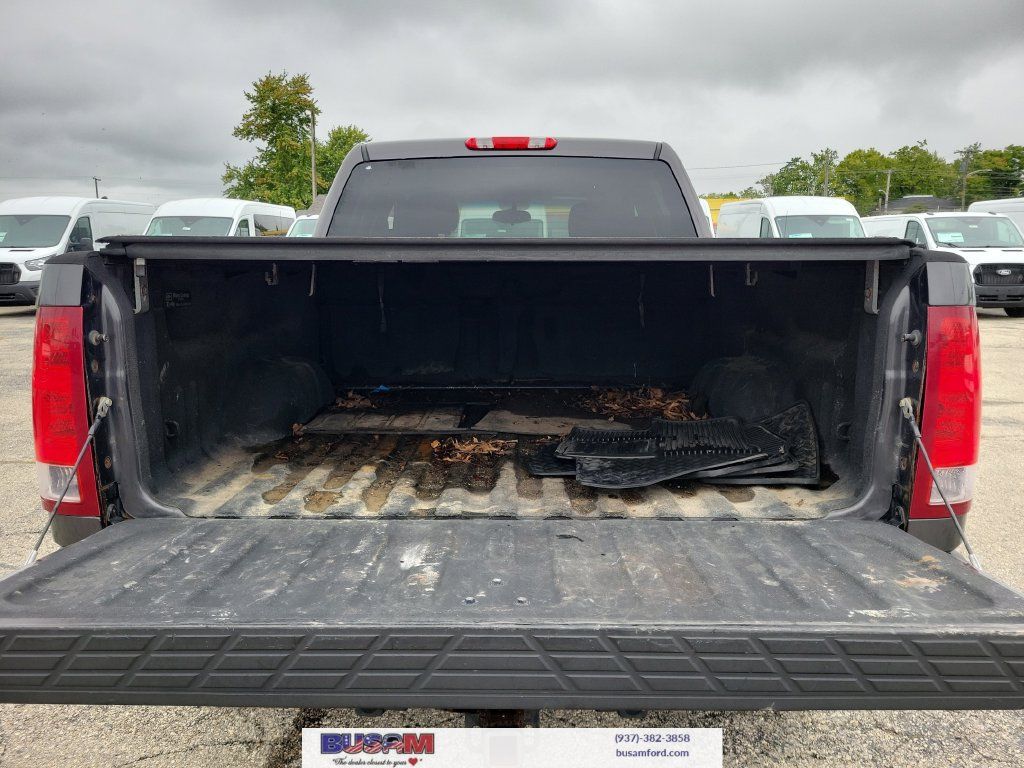 Used 2011 GMC Sierra 1500 SLE w/ Power Tech Package AWD/4WD image 8