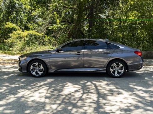 Used 2020 Honda Accord EX-L image 6