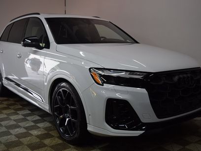 New 2026 Audi SQ7 Prestige