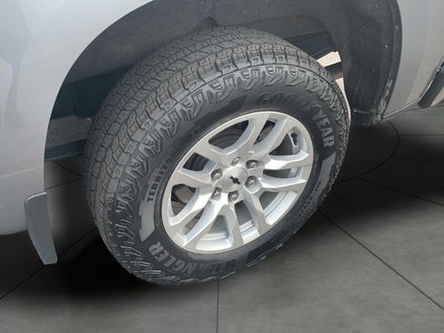 Certified 2021 Chevrolet Silverado 1500 RST AWD/4WD image 21