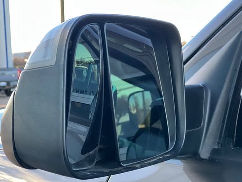 Used 2021 RAM 2500 Big Horn w/ Level 1 Equipment Group image 27