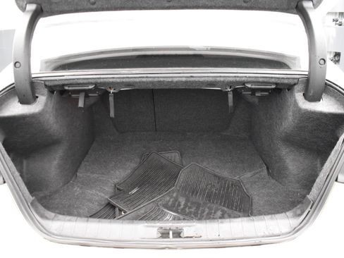 Used 2020 Nissan Maxima 3.5 SV w/ Floor Mat Group FWD image 14