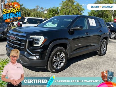 Used 2025 GMC Terrain Elevation