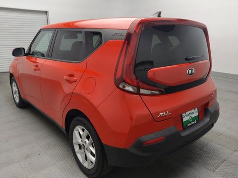 Used 2020 Kia Soul S FWD image 5