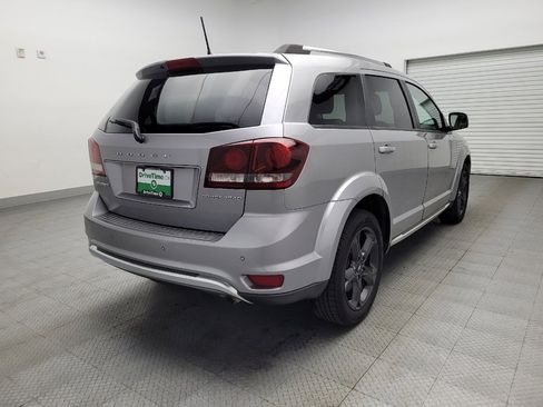 Used 2020 Dodge Journey Crossroad image 9