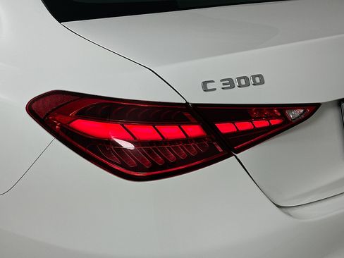 Certified 2022 Mercedes-Benz C 300 4MATIC Sedan image 40