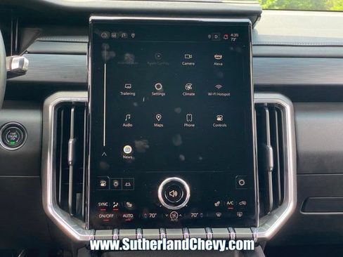 Used 2025 GMC Acadia Elevation FWD image 28