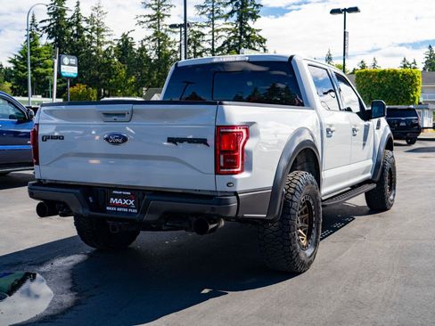 Used 2017 Ford F150 Raptor w/ Equipment Group 802A Luxury AWD/4WD image 10