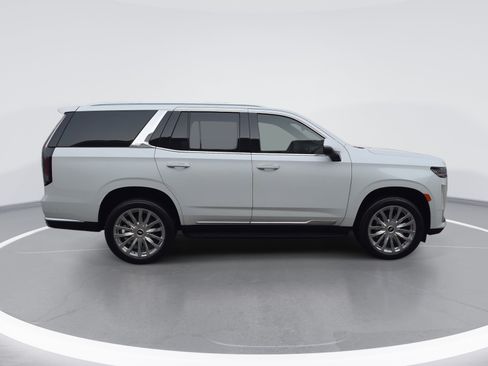 Certified 2024 Cadillac Escalade Premium Luxury w/ Performance Package AWD/4WD image 2