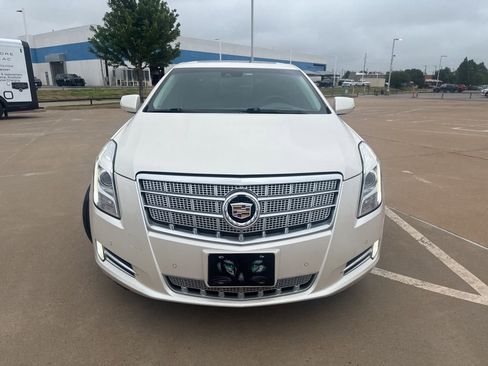 Used 2013 Cadillac XTS Platinum FWD image 6