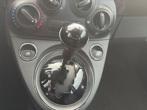 Used 2016 FIAT 500 Pop image 17