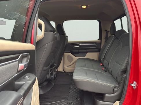 Used 2019 RAM 1500 Big Horn image 17