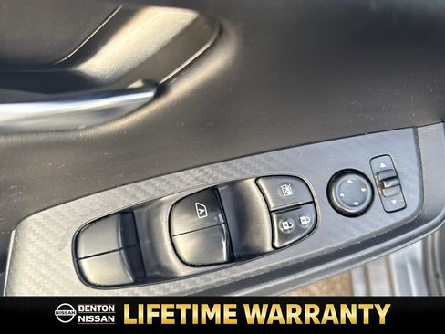 Used 2020 Nissan Sentra S w/ Lighting Package image 12