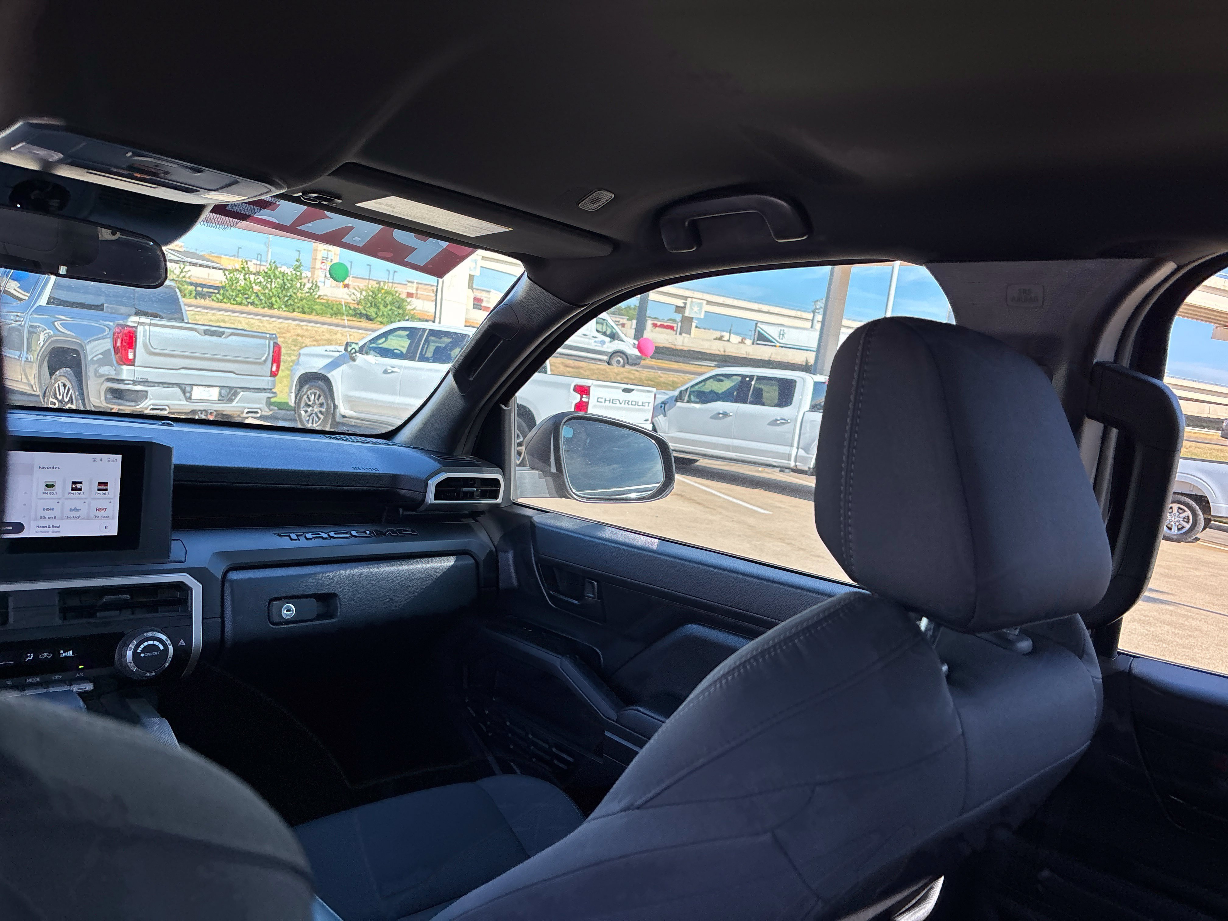 Used 2025 Toyota Tacoma SR RWD image 32