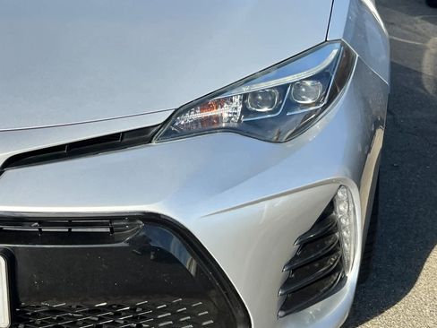 Used 2018 Toyota Corolla SE image 11