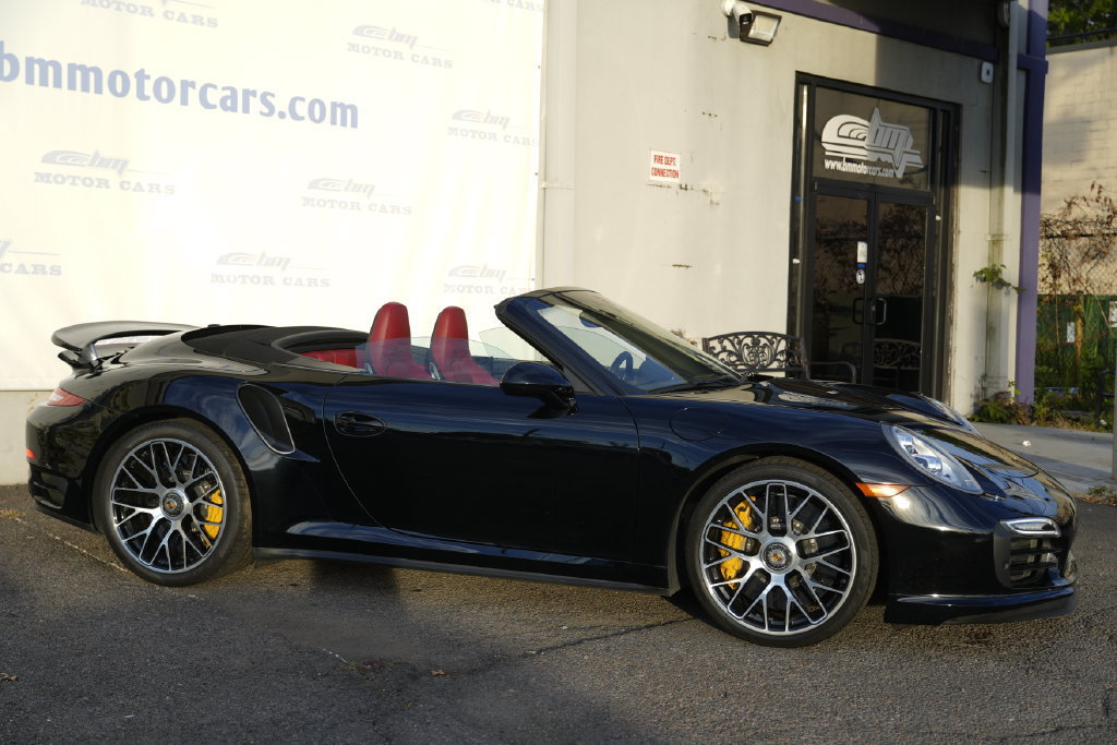Used 2014 Porsche 911 Turbo S AWD/4WD image 16