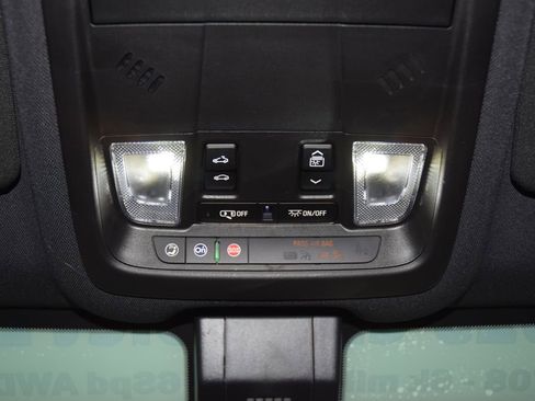 Used 2023 Chevrolet Equinox RS AWD/4WD image 48