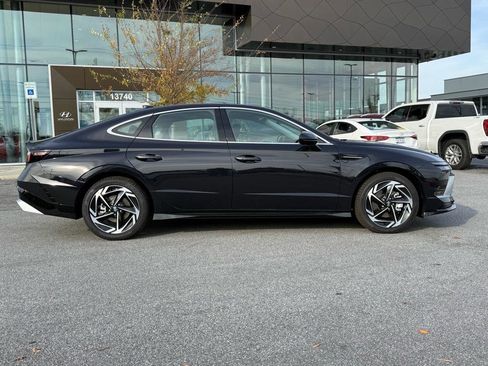 New 2026 Hyundai Sonata SEL image 2