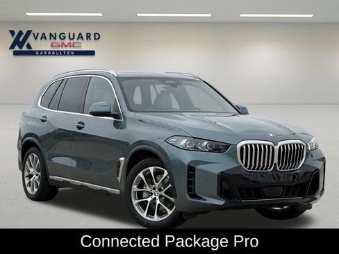 Used 2025 BMW X5 xDrive40i w/ Parking Assistance Package AWD/4WD image 2