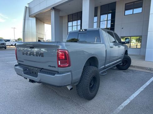 Used 2026 RAM 2500 Laramie w/ Night Edition AWD/4WD image 5