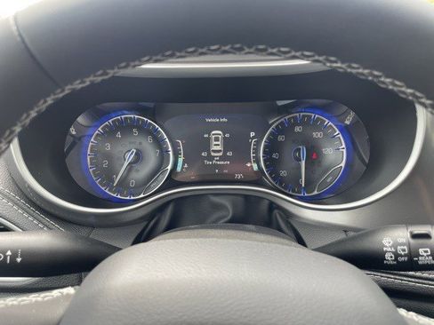 New 2026 Chrysler Pacifica Select image 18